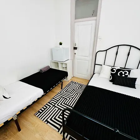 Luxury In Lisbon, Ideal For Tourists Hostel Lisboa