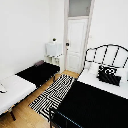 호스텔 Luxury In Lisbon, Ideal For Tourists *