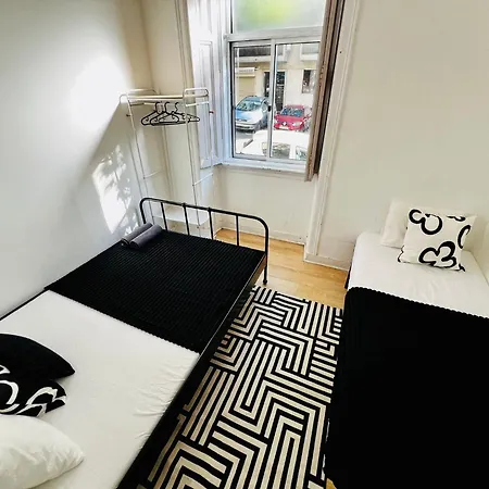 Luxury In Lisbon, Ideal For Tourists 호스텔 *