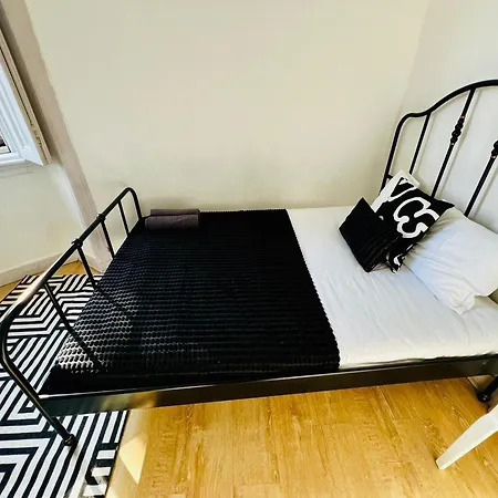 호스텔 Luxury In Lisbon, Ideal For Tourists *